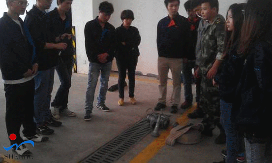 20140504162691779177.gif